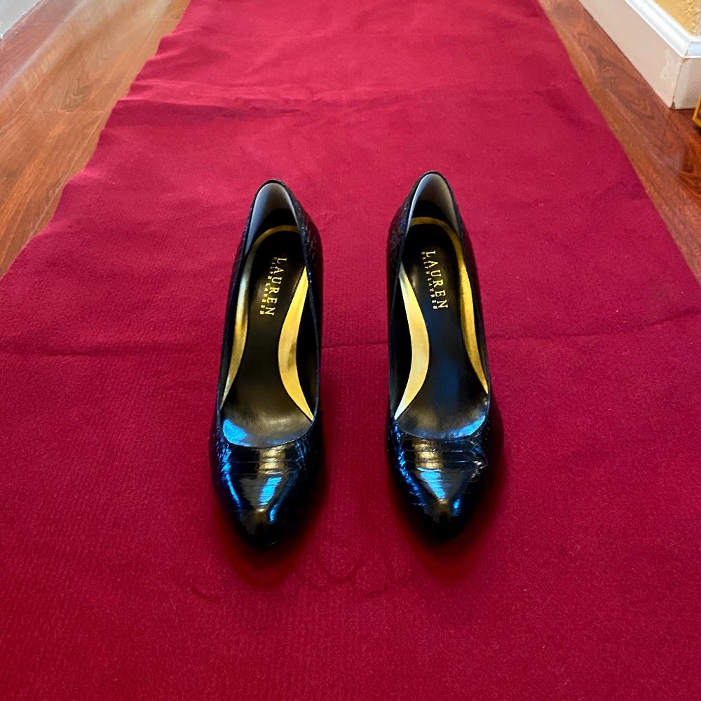Ralph Lauren Black leather pumps